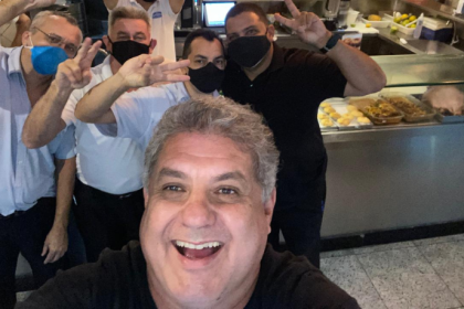 Foz Do Iguaçu: Cataratas e o impacto de ver ao vivo revela a grandiosidade da natureza em uma experiência única. Texto de Leonardo Rocha de Almeida.